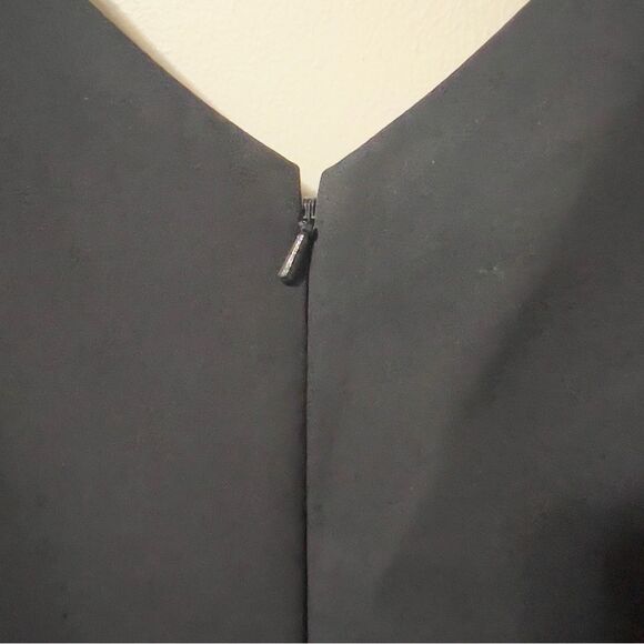 Michaelangelo Sleeveless Black V Neck Embellished Waist Knee Length Dress Sz 22 - Picture 6 of 7